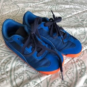 Boys Puma Sneakers